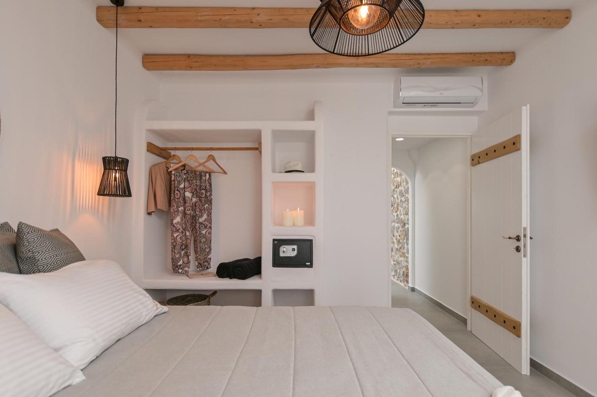 Naxos Finest Hotel & Villas Naxos City Номер фото