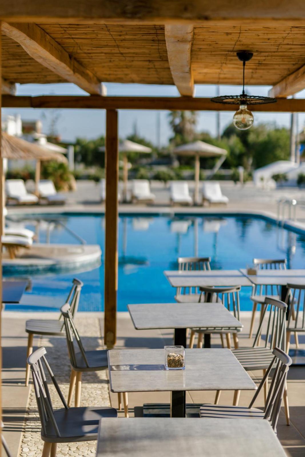 Naxos Finest Hotel & Villas Naxos City Екстер'єр фото