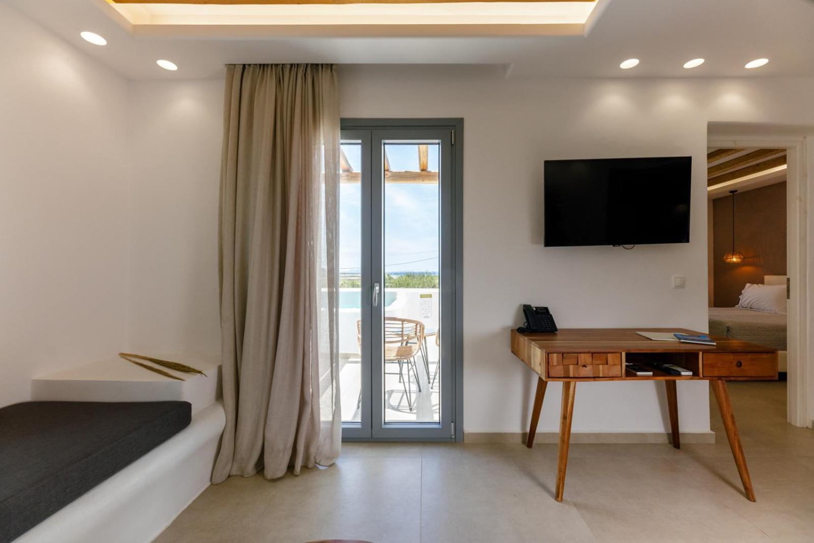 Naxos Finest Hotel & Villas Naxos City Екстер'єр фото